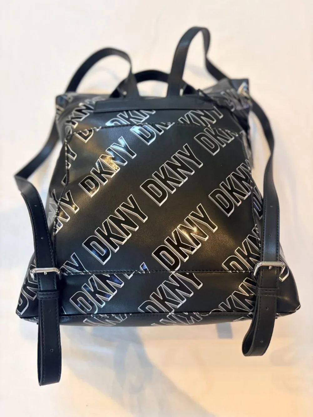 *Brand NEW* DKNY Tilly Foldover Backpack Black & White